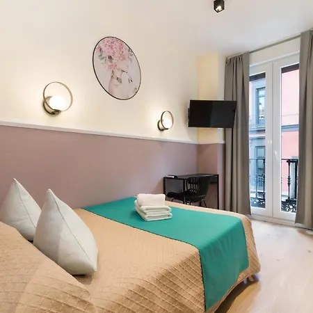 Hostal Evocare Madrid-2